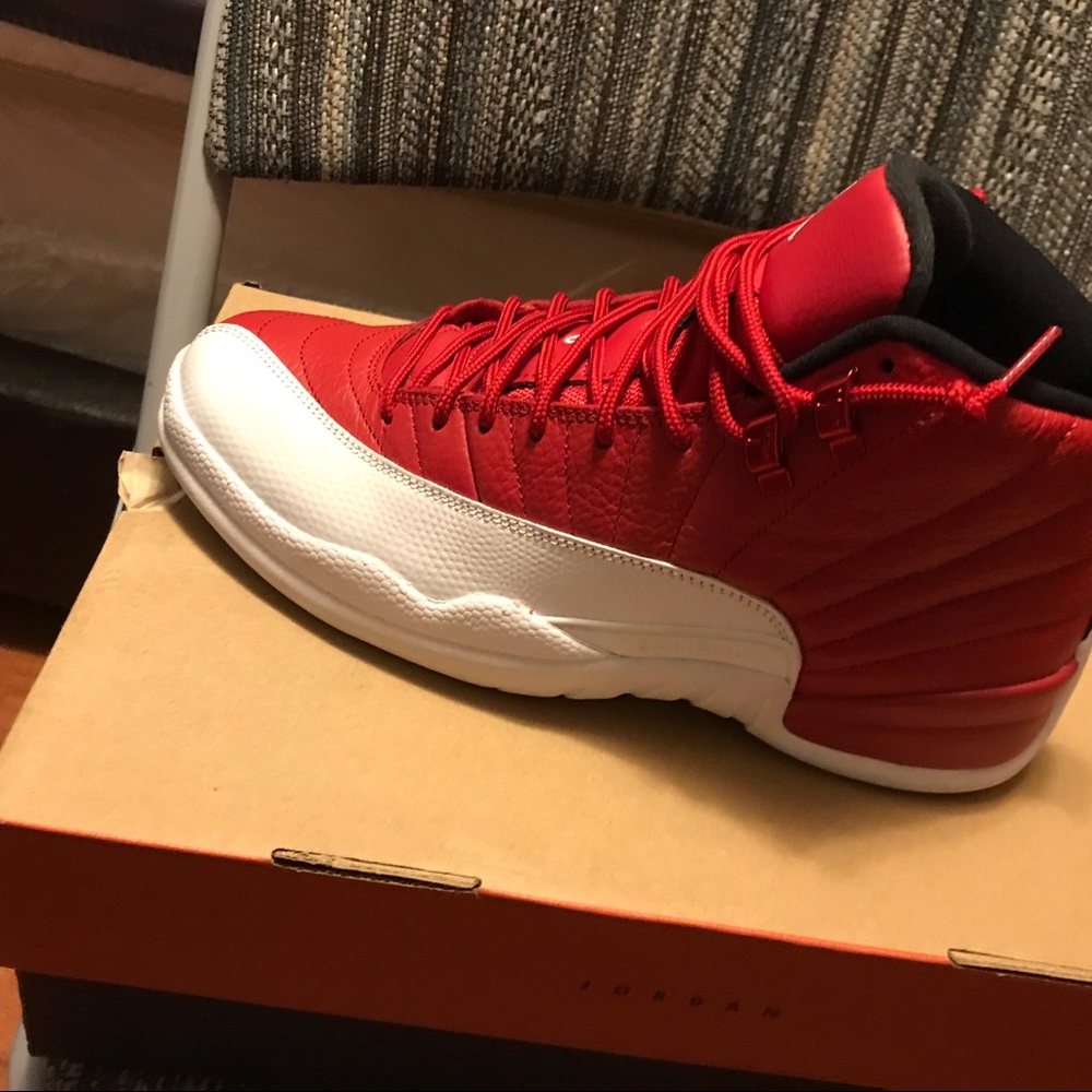 jordan 12